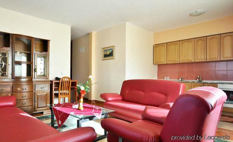 Hotel Bm Szarajevó Kültér fotó